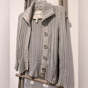 Vintage Y2K Abercrombie & Fitch Medium Gray 🩶Knit Cardigan